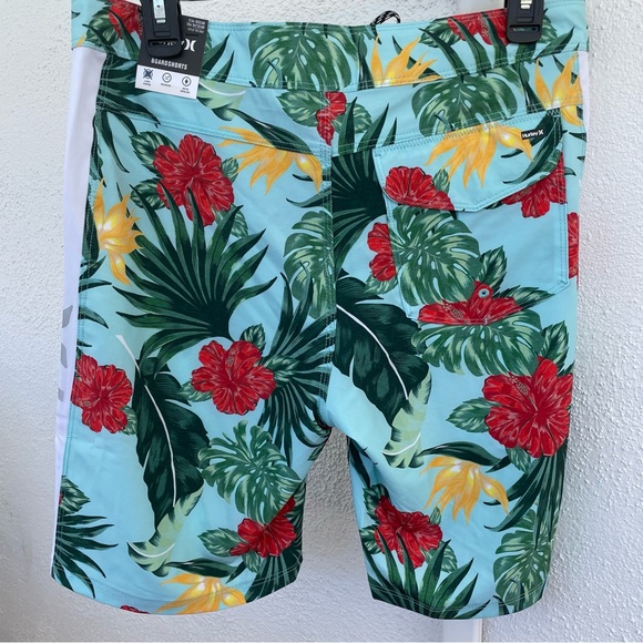 Hurley Hawaiian Board Shorts 32 - Picture 4 of 13